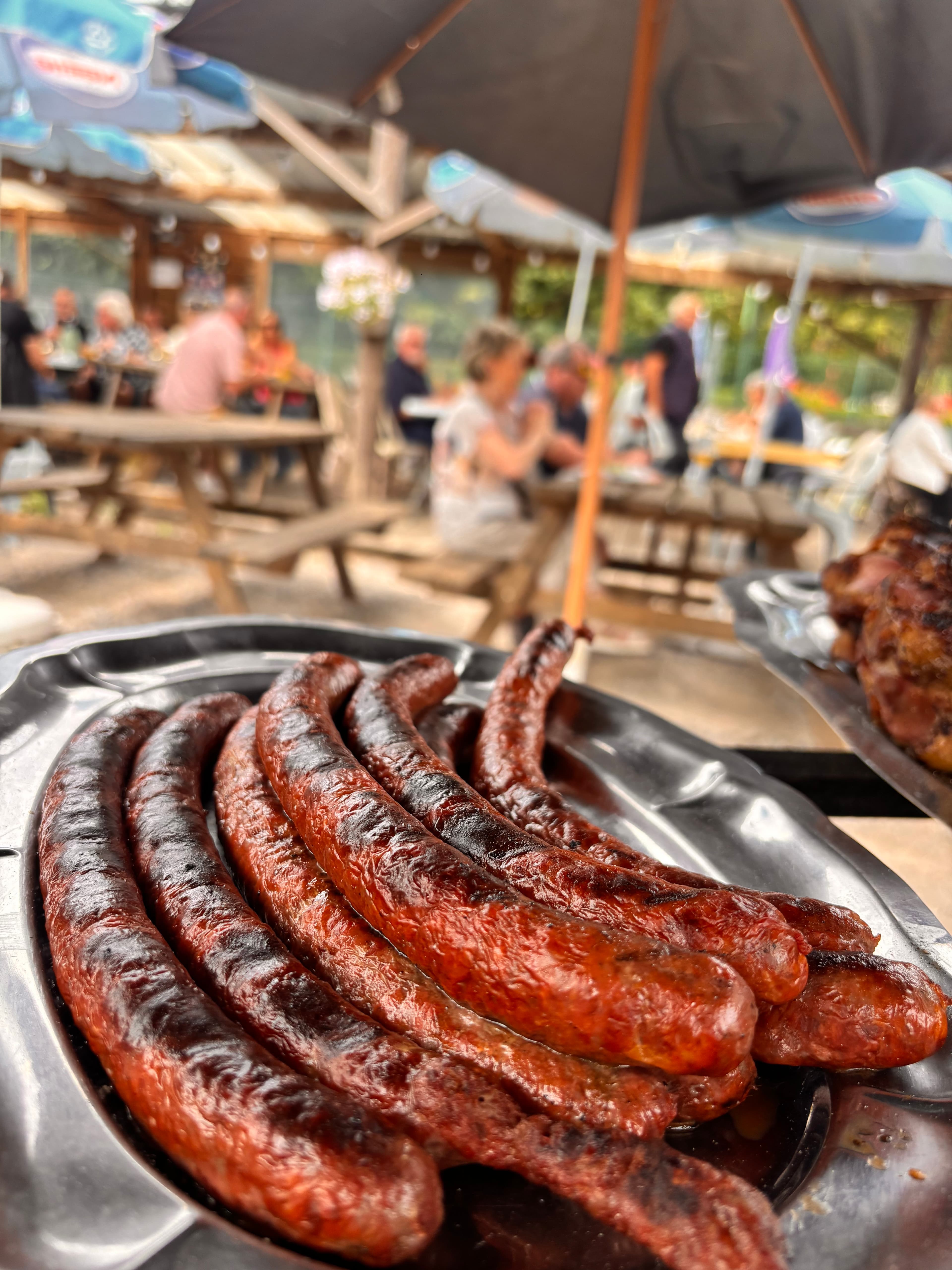 Meguez grillées à la braise