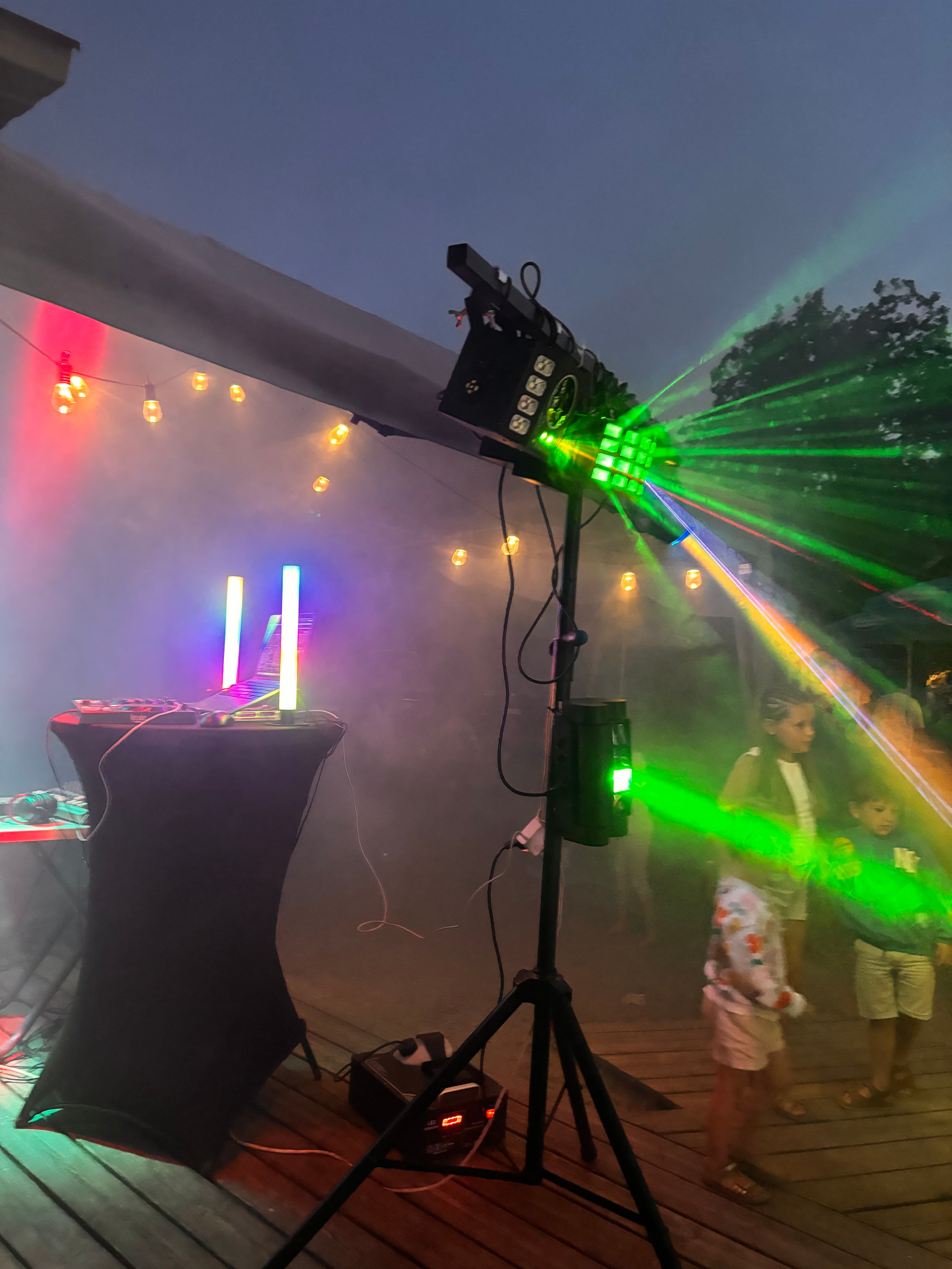 Ambiance lumières DJ colorées